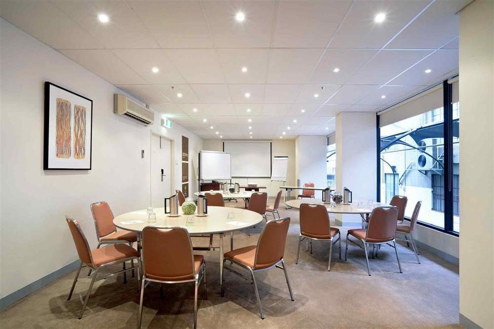 Mercure Welcome Melbourne Restaurace fotografie
